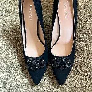 Nine West Embellished Black-on-Black Dress Pumps. 3 1/2” heel. Size 8 1/2M.